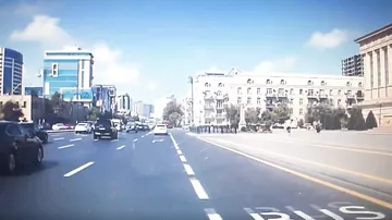 ДТП в Баку с участием женщины-водителя