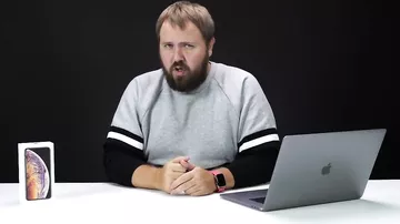 iPhone Xs сравнили с дешевой подделкой