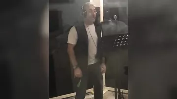 Rafael "Düşün məni" oxudu