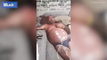 4 övlad atası doğuş sancıları keçirdi