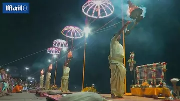 Hindusların Divalisi başlandı