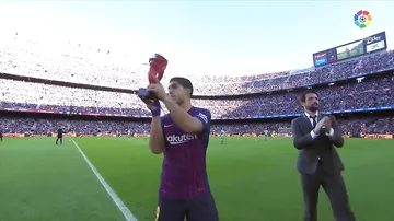 "Барселона" в сумасшедшем матче проиграла "Бетису"