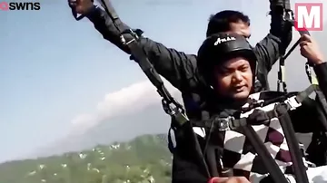 Турист снял на видео смерть своего спасителя-пилота