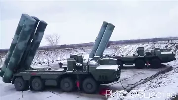 Rus keşiş raketlərə xeyir-dua verdi