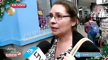 Карманники во время прямого эфира стащили телефон у ведущей