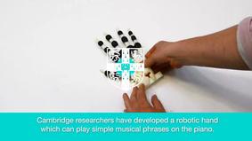 Piano ifa edən robot yaradıldı