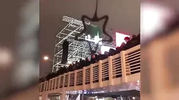 В московском Парке Горького обрушился переход
