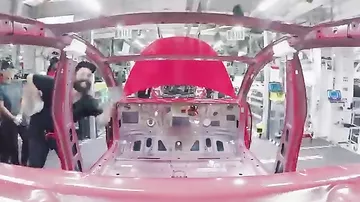 Как Tesla собирает Model 3