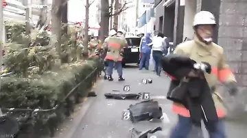 Автомобиль протаранил толпу людей в центре Токио, 7 человек пострадали