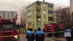 Крупный пожар на фабрике в Стамбуле