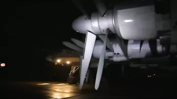Нанесение удара крылатыми ракетами стратегическим ракетоносцем Ту-95МС по объектам ИГИЛ