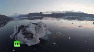 Беспилотник заснял таяние льдов Арктики
