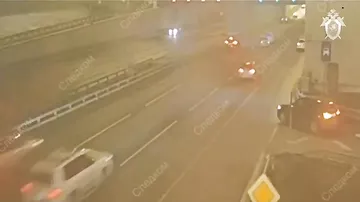 Смертельный таран полицейского автомобиля в Москве попал на камеры