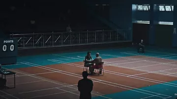 Brendlərdən biri kişilər haqqında klişəni lağa qoydu