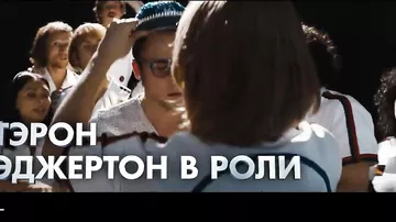 "Натуральный" Элтон Джон открыл летний сезон в Баку
