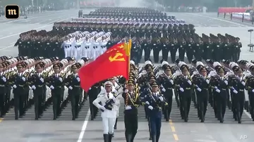 Китай отметил 70-летие крупнейшим военным парадом