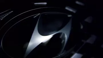 Hyundai yeni Grandeur modelinin ilk tizerini dərc edib