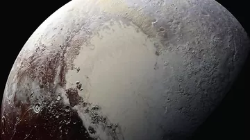 НАСА показало «бесплодные земли» Плутона