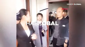 İşini təmiz gördüyünü sübut etmək üçün tualet suyu içdi