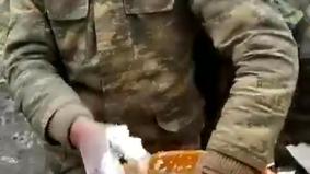 Азербайджанские военнослужащие приготовили гутабы в освобожденном Губадлы